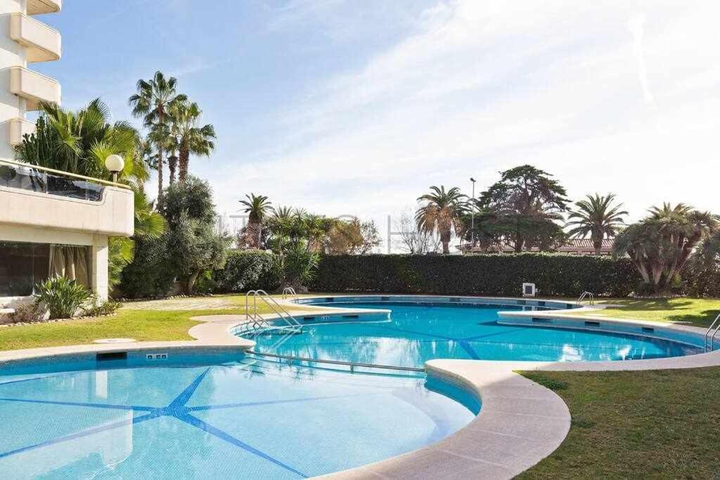 Sitges Arena Dos Piscinas Frente Al Mar Apartman Kültér fotó